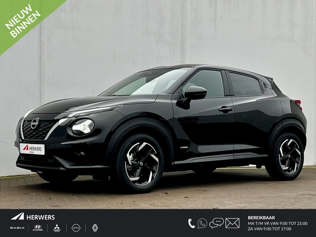 Nissan Juke - 1.6 Hybrid N-Connecta / Weinig km / Cold Pack / Stuur-, stoel- en voorruitverwarming / Nav - AutoWereld.nl