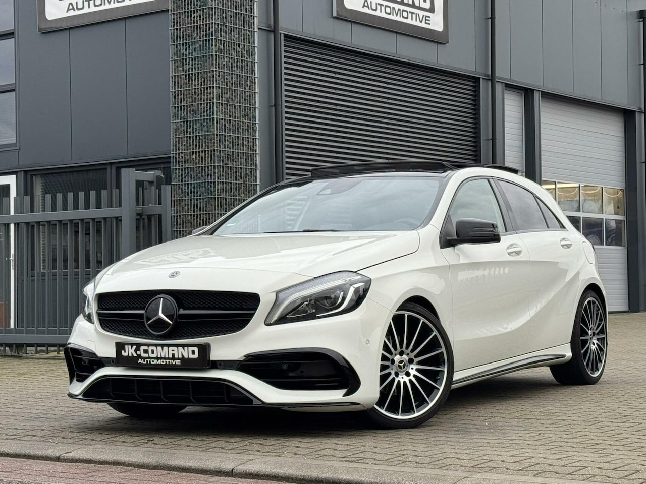 Mercedes-Benz A-klasse - 180 AMG Night Edition Plus 180 AMG Night Edition Plus - AutoWereld.nl