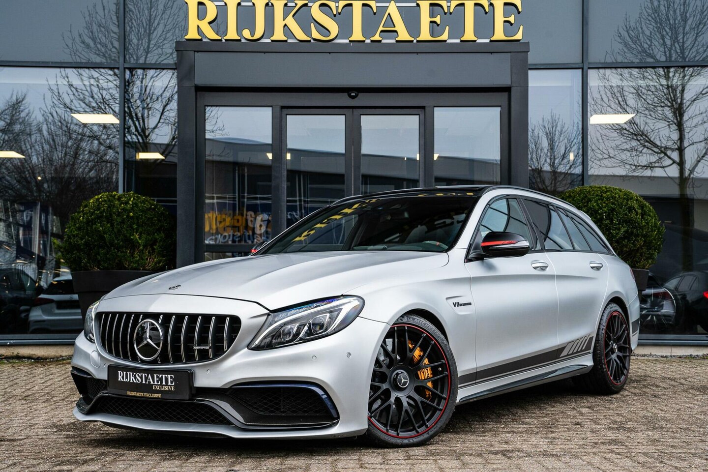 Mercedes-Benz C-klasse Estate - AMG C63 S Edition 1|PANO|KERAMISCH - AutoWereld.nl