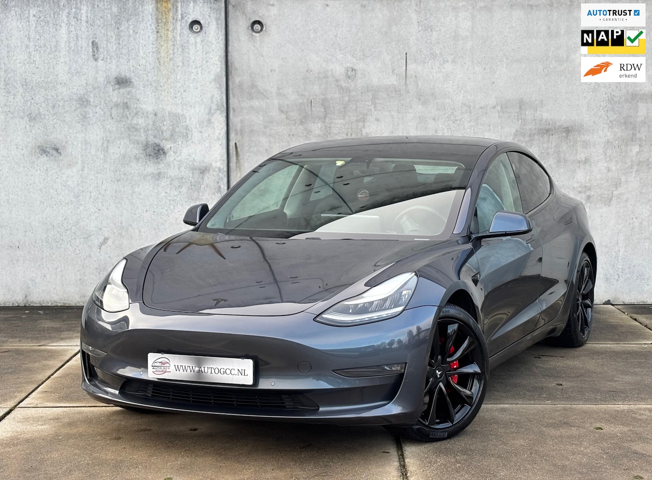 Tesla Model 3 - Long Range RWD Long Range AWD 75kWh AUTOPILOT PANO NAP BTW TREKHAAK - AutoWereld.nl