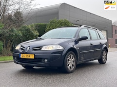 Renault Mégane Grand Tour - 1.6-16V Sélection Business Elektrische schuifdak*Cruise*Trekhaak*Airco*LM velgen