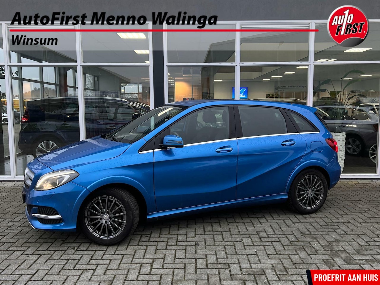 Mercedes-Benz B-klasse - 250 e Ambition 28 kWh | 3-Fase | Stoelverwarming | Achteruitrijcamera | Navi | Memory Seat - AutoWereld.nl