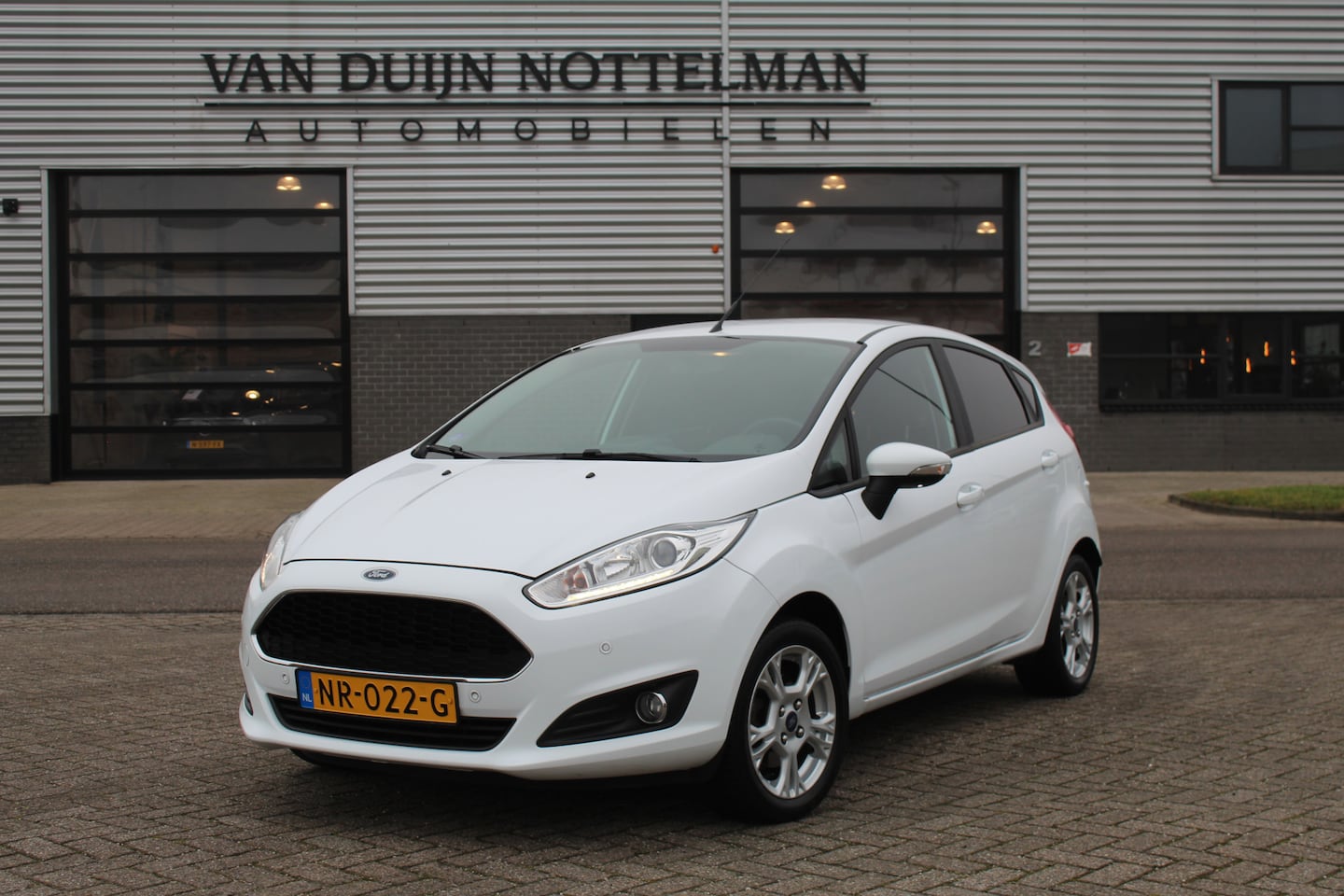 Ford Fiesta - 1.0 Style Ultimate / Navigatie / Airco / Cruise / N.A.P. - AutoWereld.nl