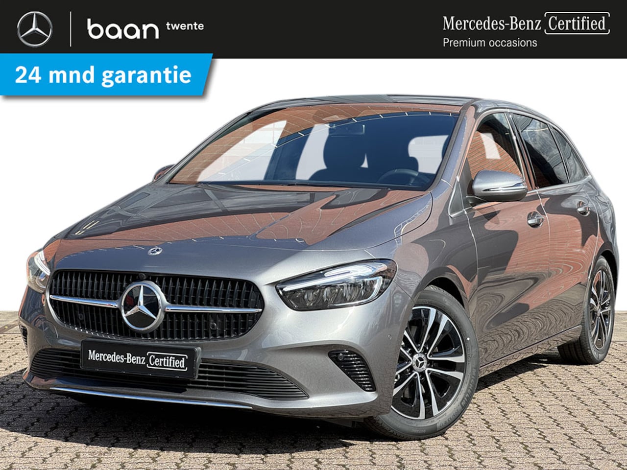 Mercedes-Benz B-klasse - B 180 Business Line Automaat | Trekhaak | Stoelverwarming | Achteruitrijcamera | Spoorassi - AutoWereld.nl