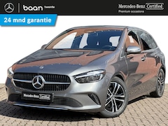 Mercedes-Benz B-klasse - B 180 Business Line Automaat | Trekhaak | Stoelverwarming | Achteruitrijcamera | Spoorassi