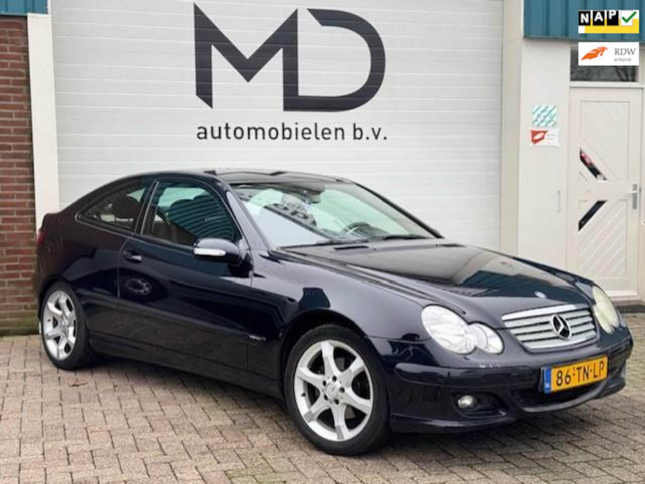 Mercedes-Benz C-klasse Sportcoupé - 180 K. / Automaat / Navi - AutoWereld.nl