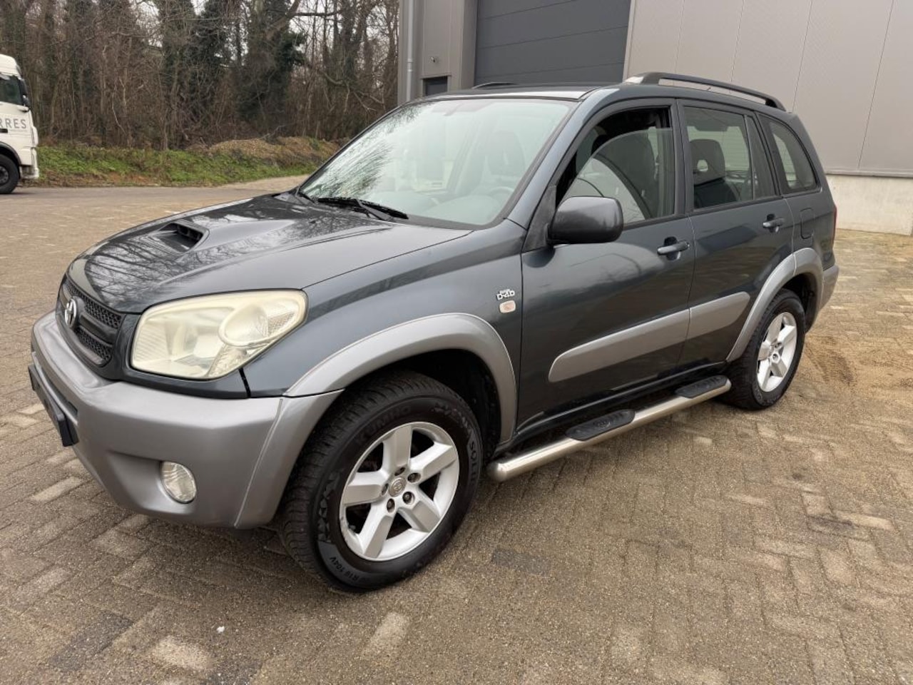 Toyota RAV4 - 2.0 D-4D 4WD AIRCO 4X4 LEER NAVI - AutoWereld.nl