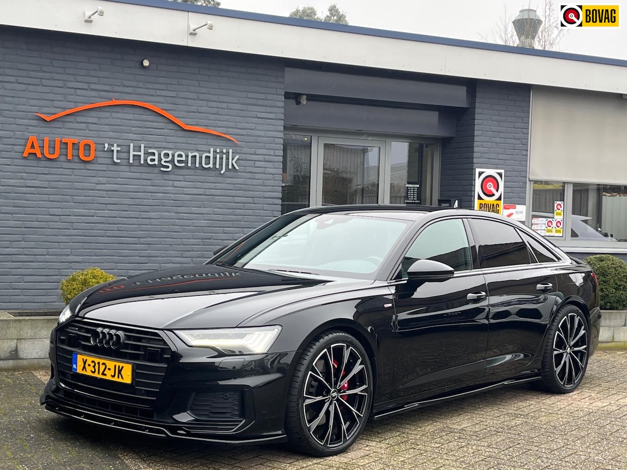 Audi A6 Limousine - 55 TFSI e quattro Competition S6 21" - AutoWereld.nl