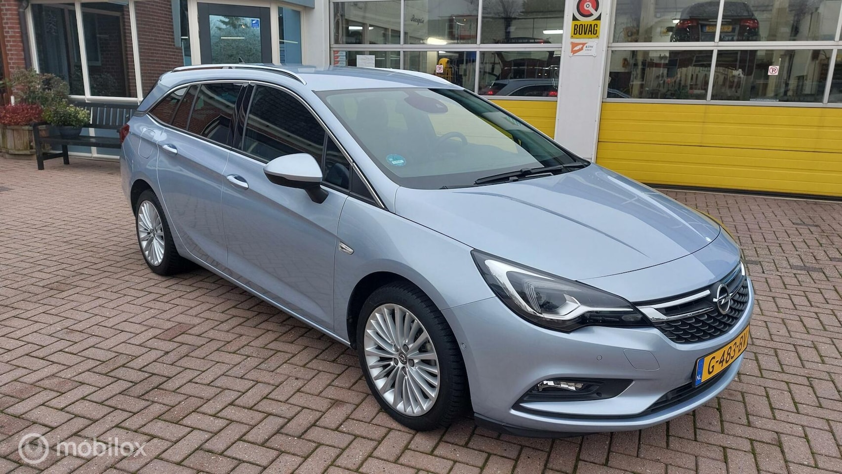 Opel Astra Sports Tourer - 1.0 Turbo Innovation - AutoWereld.nl