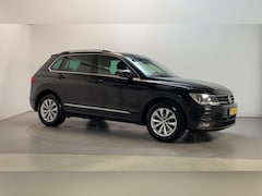 Volkswagen Tiguan - 1.4 TSI 150pk ACT Comfortline Business Parkeersensoren Navigatie DAB+ App-Connect