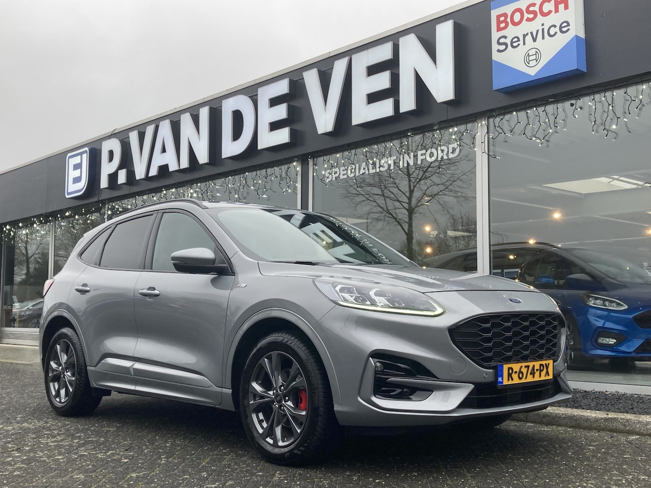 Ford Kuga - 1.5 EcoBoost ST-Line X 150pk/110kW 6-bak - AutoWereld.nl