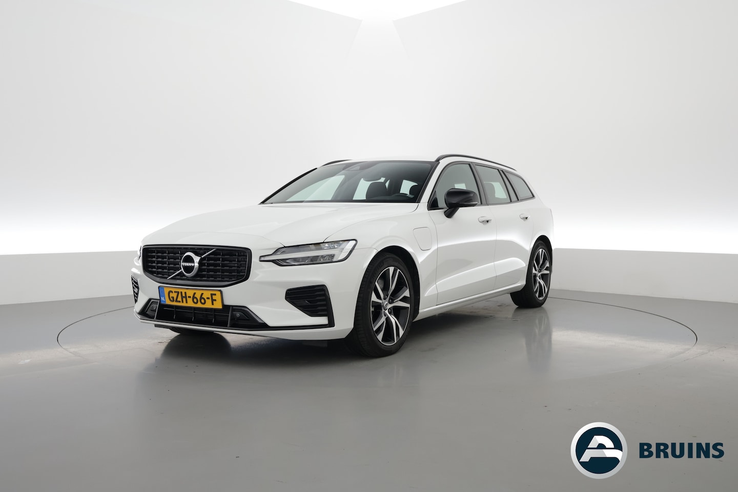 Volvo V60 - 2.0 T6 Recharge AWD R-Design | Stuur- Stoelverwarming | Elek. best. stoel met memory | Spo - AutoWereld.nl