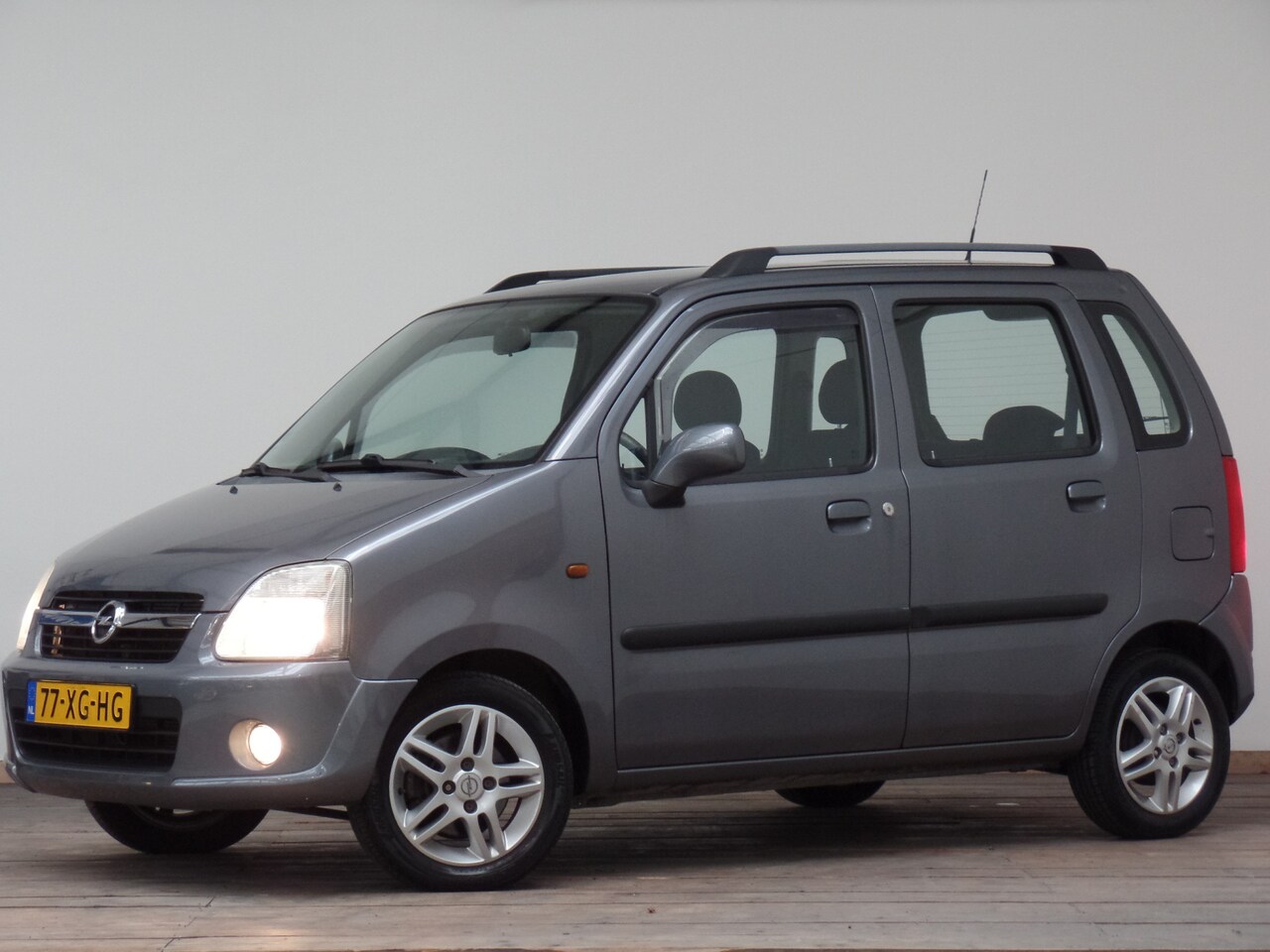 Opel Agila - 1.2-16V Temptation 1.2-16V Temptation - AutoWereld.nl