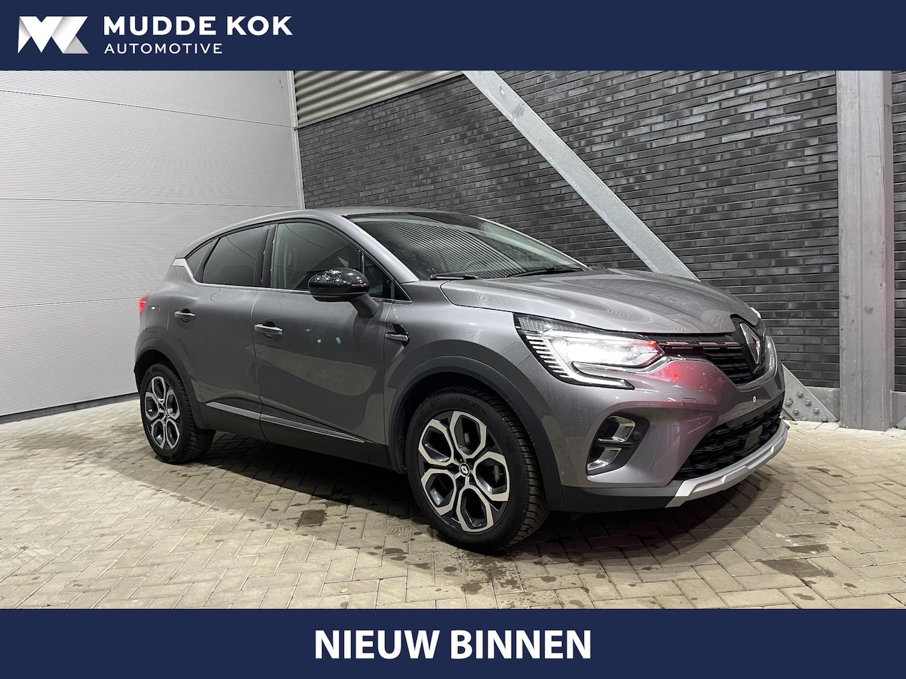 Renault Captur - 1.3 TCe 140 Intens | Automaat | ACC | Camera | Stoelverwarming | Getint Glas | BLIS | 18 I - AutoWereld.nl