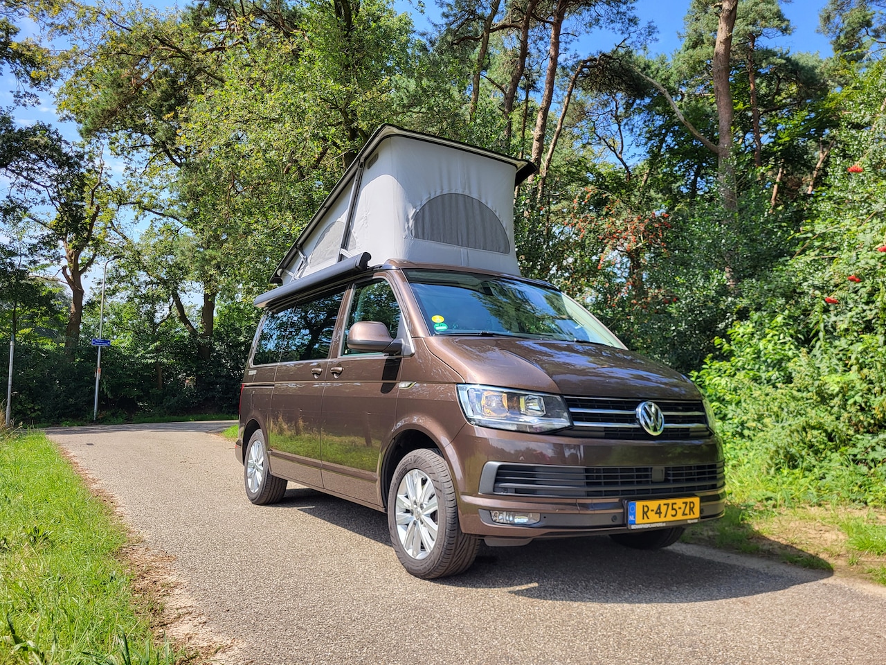 Volkswagen Transporter California - T6 Ocean - AutoWereld.nl