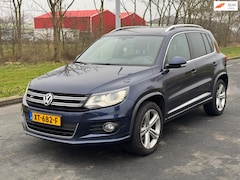 Volkswagen Tiguan - 2.0 TSI Sport&Style 4Motion / R/LINE / DSG / AIRCO