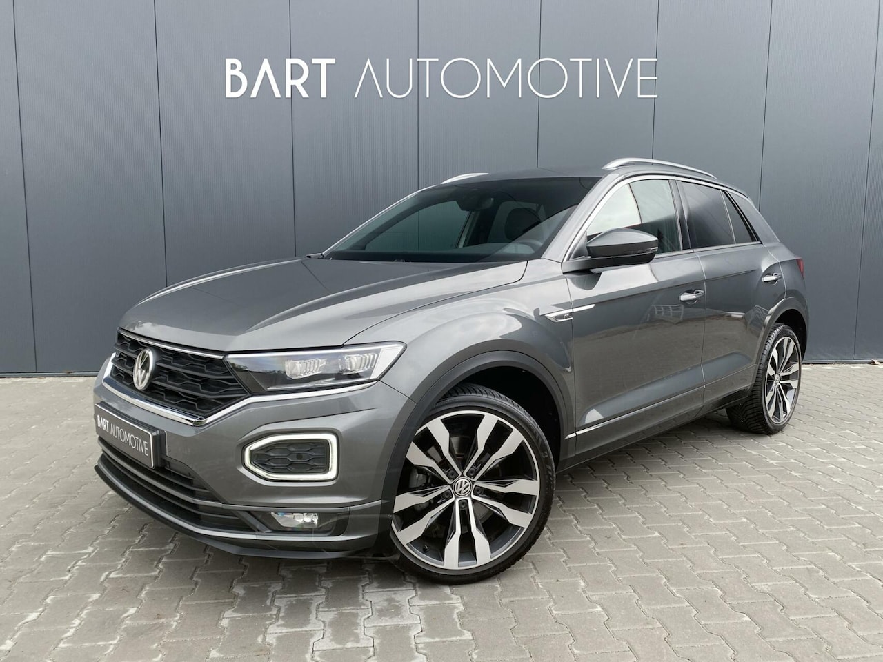 Volkswagen T-Roc - 1.5 TSI 150PK DSG R-Line|ACC|Org NL|Virtual|Camera - AutoWereld.nl