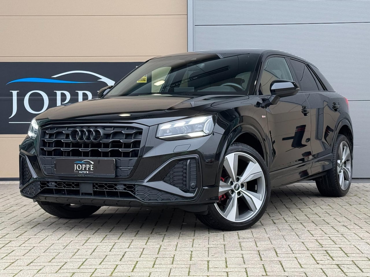 Audi Q2 - 35 TFSI |3x S Line|Matrix|Blackoptic|Carplay|19inch|Standkachel - AutoWereld.nl