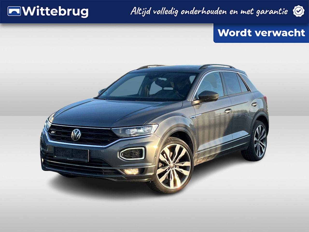 Volkswagen T-Roc - 1.5 TSI 150PK DSG R-Line / Panoramadak / Digitale Cockpit / 2 x R-Line / 19" LMV / Trekhaa - AutoWereld.nl