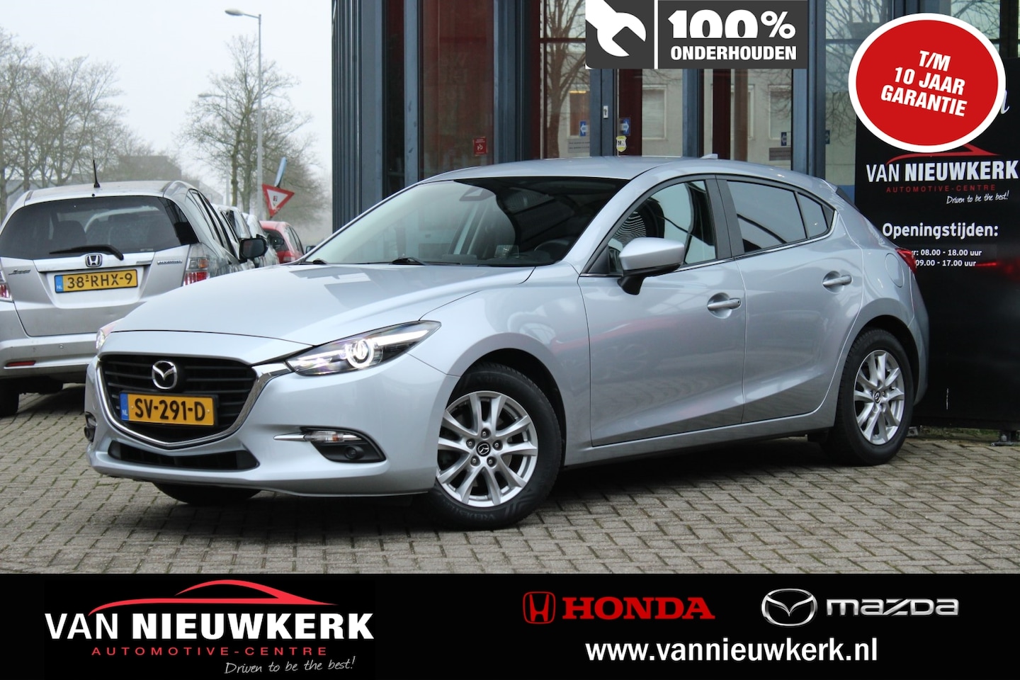 Mazda 3 - Skyactiv-G 120 pk Skylease+ HUD Trekhaak Stuurverwarming - AutoWereld.nl