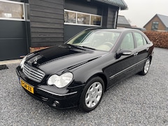 Mercedes-Benz C-klasse - 180 K. Elegance