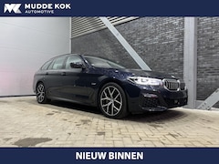 BMW 5-serie Touring - 530e Business Edition Plus | M-Sport | ACC | Leder | Trekhaak | Stoel+Stuurverwarming | 19