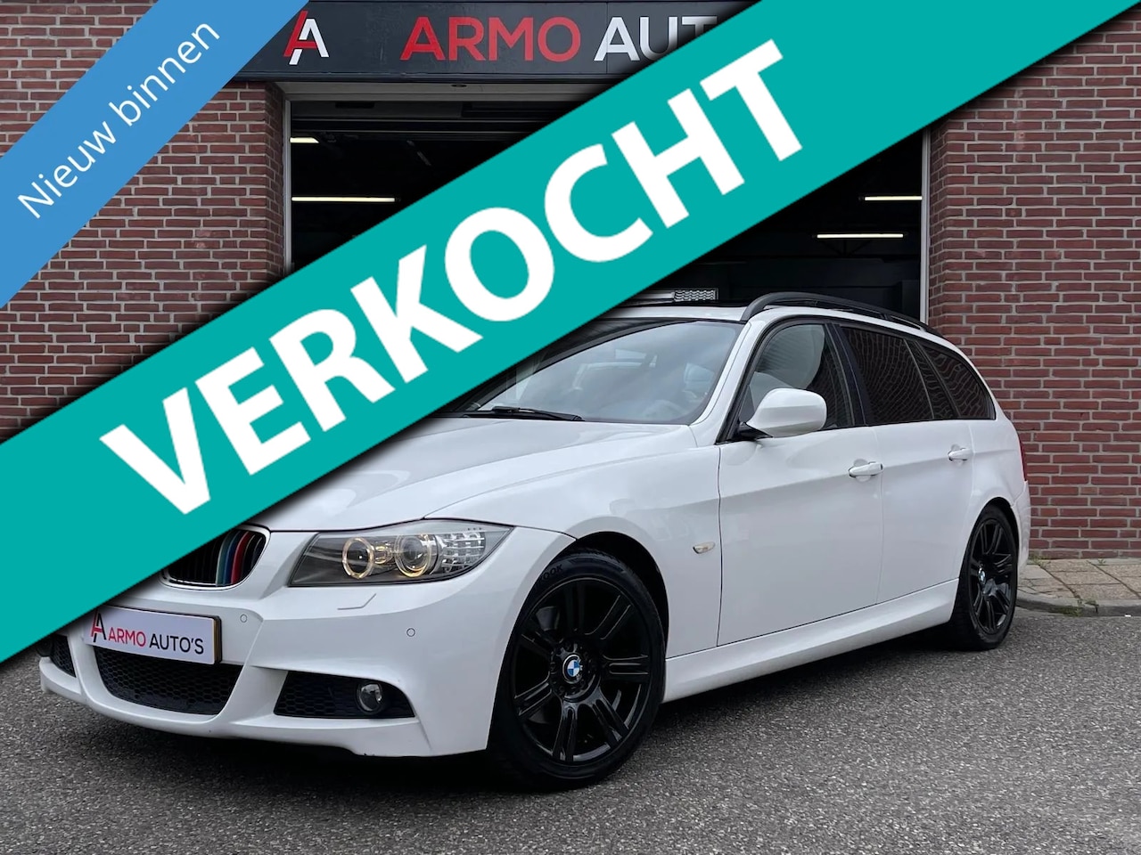 BMW 3-serie - 320i M-Pakket | Pano | Navi | Rijklaar - AutoWereld.nl