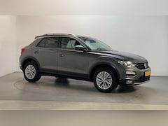 Volkswagen T-Roc - 1.5 TSI 150pk DSG Style Business Navigatie Camera DAB+ Climate Control