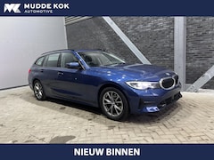 BMW 3-serie Touring - 320i Sport Line | ACC | Apple Carplay | Elektrische Achterklep | 17 Inch | Stoelverwarming