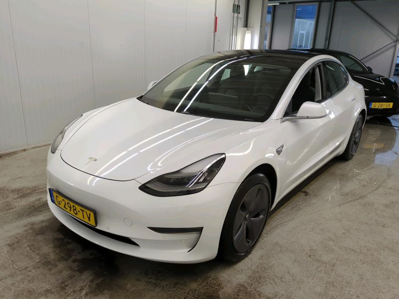 Tesla Model 3 - Long-Range AWD 351pk 75 kWh [ AUTOPILOT+620KM WLTP+PREMIUM AUDIO ] - AutoWereld.nl