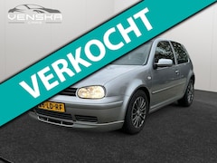 Volkswagen Golf - 1.6-16V