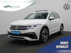 Volkswagen Tiguan - 1.4 TSI 245PK DSG eHybrid R-Line Business+ | Pano | Trekhaak | IQ Light | Navi Discover Pr