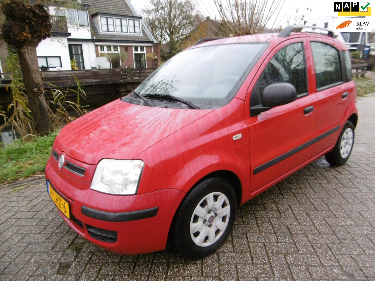 Fiat Panda - 1.2 Active 4-Cilinder Hoge instap 114.000km NAP Trekhaak Zuinig - AutoWereld.nl