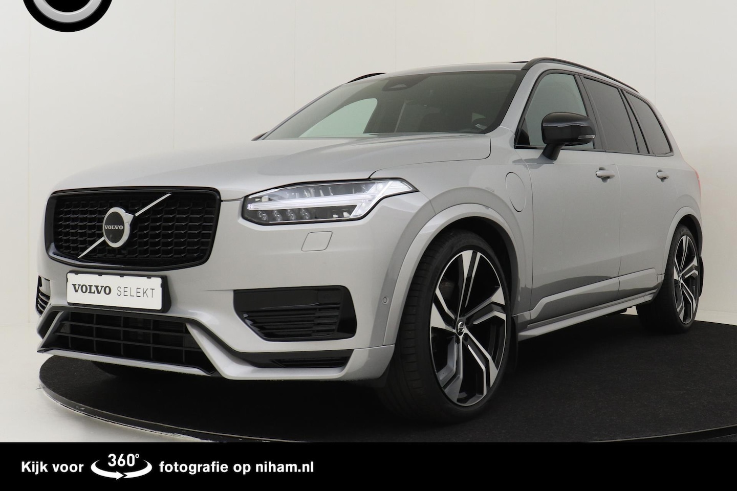 Volvo XC90 - T8 RECHARGE AWD ULTIMATE DARK *FULL OPTIONS* -PANO.DAK|B&W-AUDIO|HEAD-UP DISP|22"|TREKHAAK - AutoWereld.nl