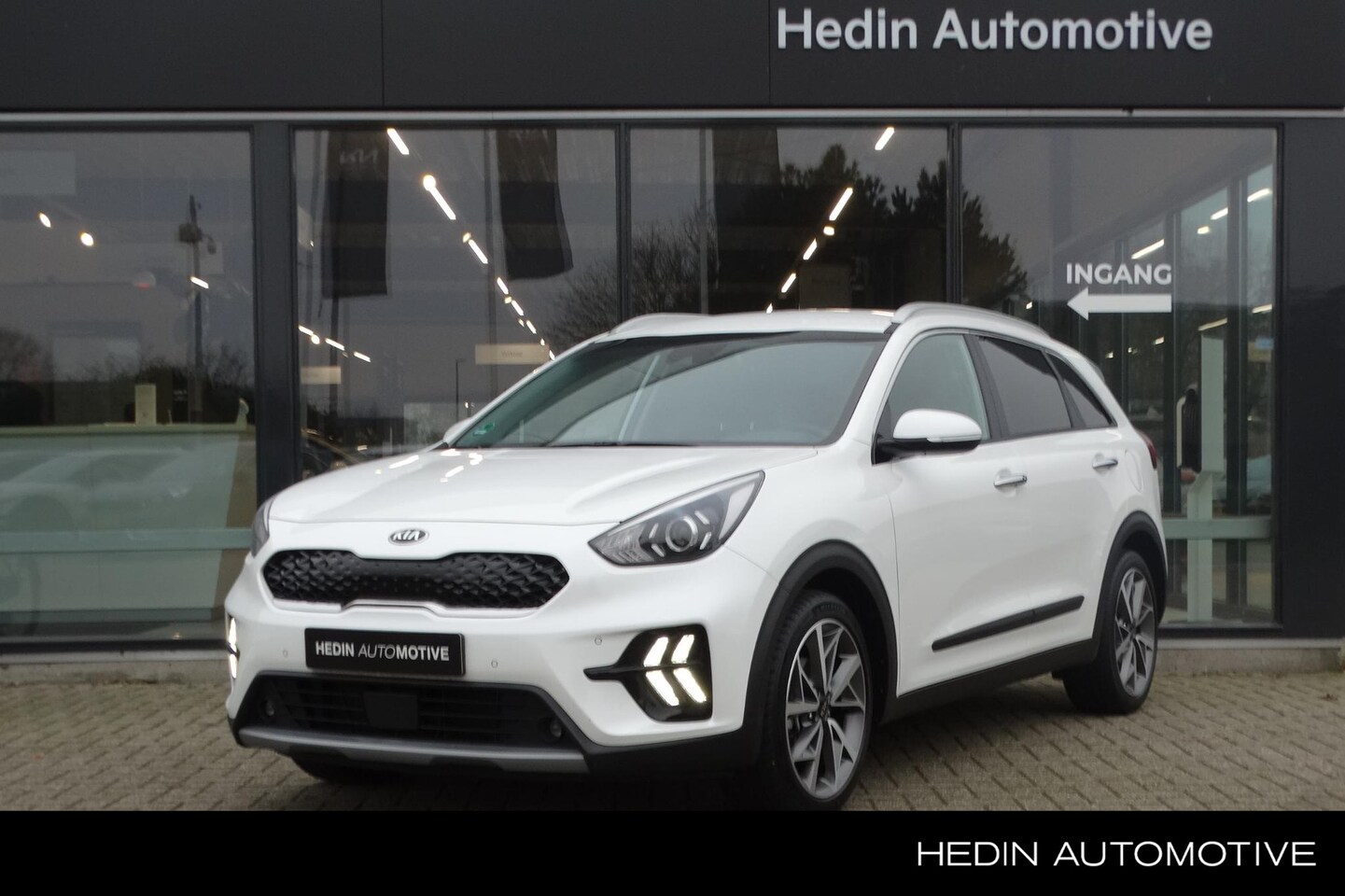 Kia Niro - 1.6 GDi Hybrid DynamicPlusLine | 18 inch velgen | Stoel- en stuurverwarming | Camera | Cru - AutoWereld.nl