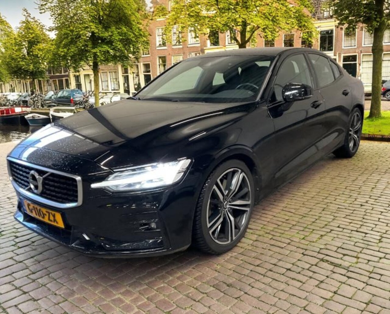 Volvo S60 - 2.0 T5 Intro Edition | Adaptive Cruise | Standkachel | Camera | Sportonderstel | Sportstoe - AutoWereld.nl