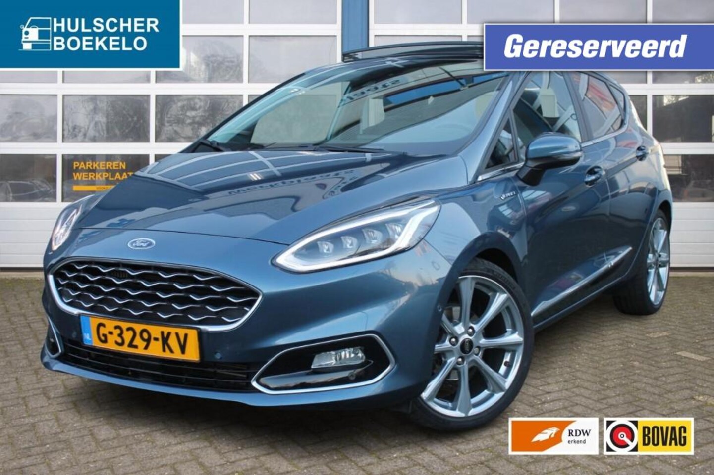 Ford Fiesta - 1.0 ECOB. VIGNALE Automaat **NL-Auto** Panorama dak / Lederen in - AutoWereld.nl