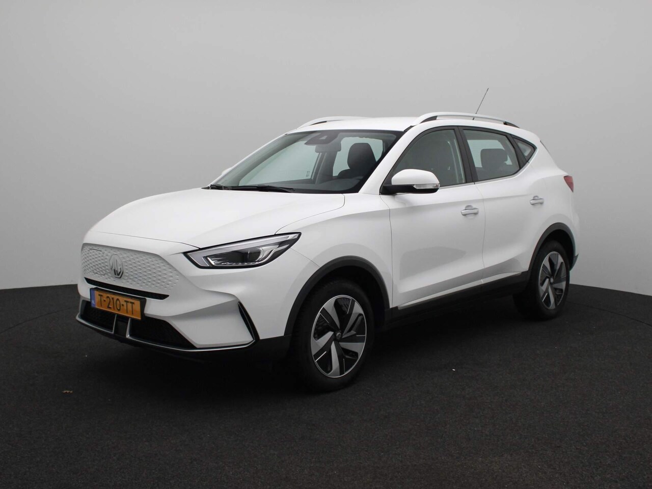 MG ZS - EV Long Range Comfort 70 kWh | WLTP 440km | 3-Fasen Lader | Navi | Led Koplampen | Camera - AutoWereld.nl