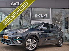 Kia e-Niro - ExecutiveLine 64 kWh 3-fase, 1e Eig, Navi, BT, Camera, Leder, Memory Seat, Schuifdak, Trek