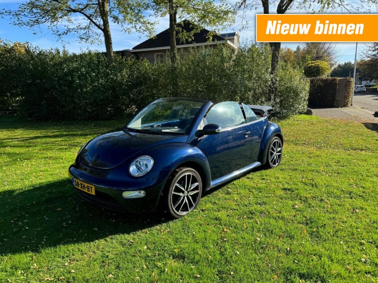 Volkswagen Beetle Cabriolet - 1.6 cabriolet - airco - nieuwe cabriokap - zeer nette staat - AutoWereld.nl