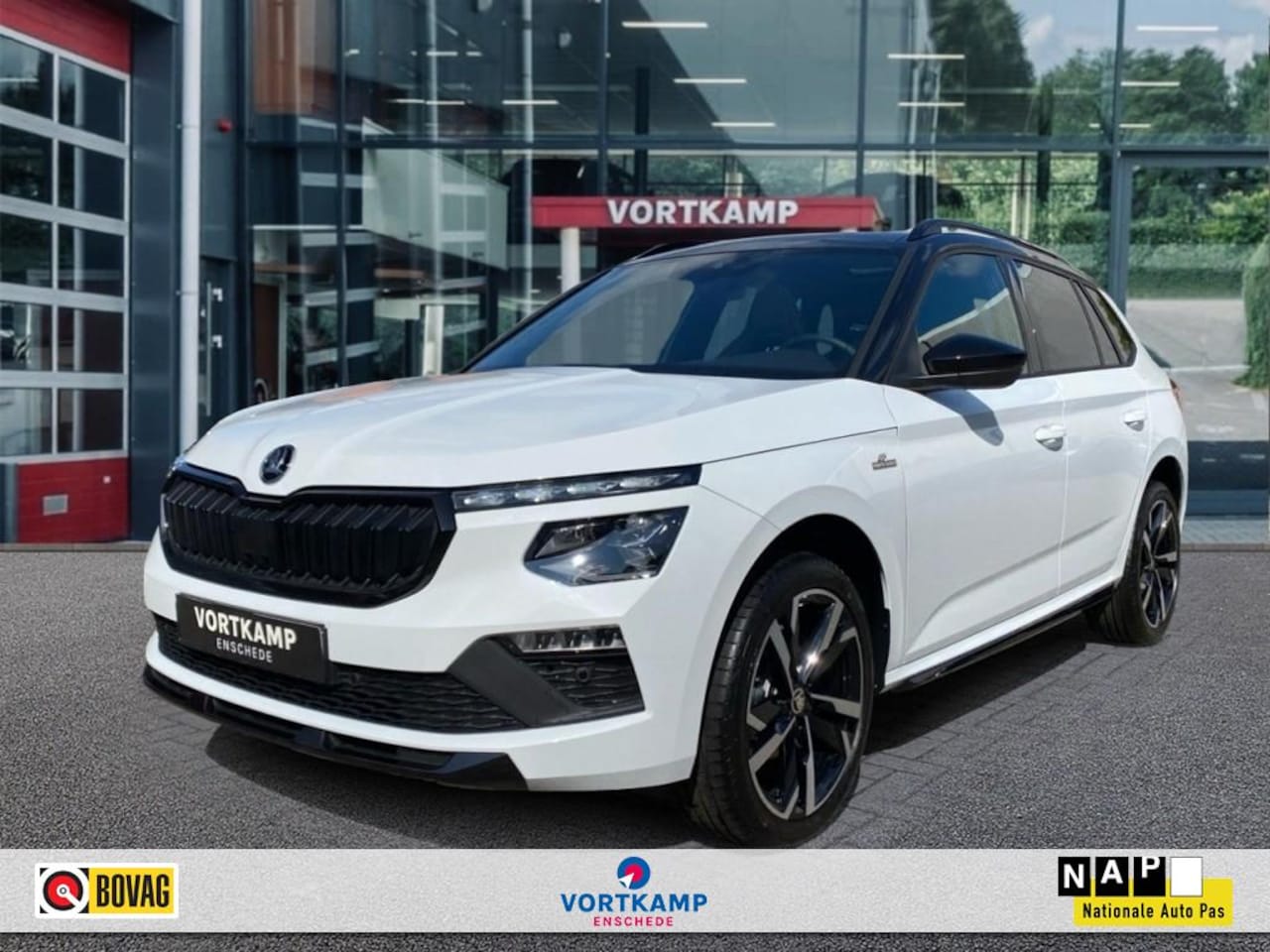 Skoda Kamiq - 1.0 TSI DSG MONTE CARLO GLASDAK/CAMERA/NAVI/CRUISE/STOELVERW - AutoWereld.nl