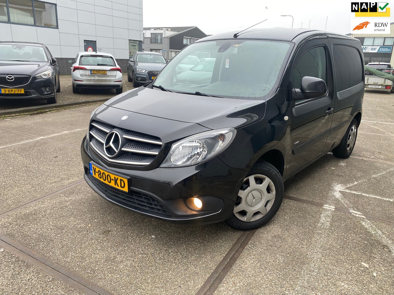 Mercedes-Benz Citan - 109 CDI BlueEFFICIENCY Business Ambition/nap/ 1jaar apk/ dealeronderhouden/ zeer nette aut - AutoWereld.nl