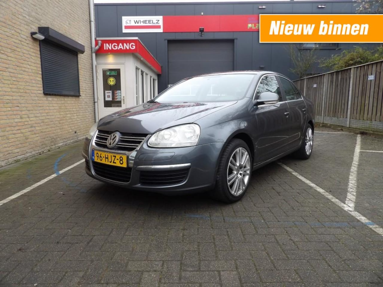 Volkswagen Jetta - 1.4 TSI - navigatie - ecc - cruise - compleet onderhouden! - AutoWereld.nl