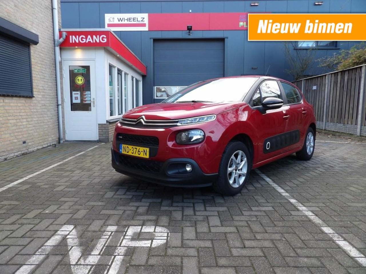 Citroën C3 - 1.2 exclusive - ecc - cruise - trekhaak - AutoWereld.nl