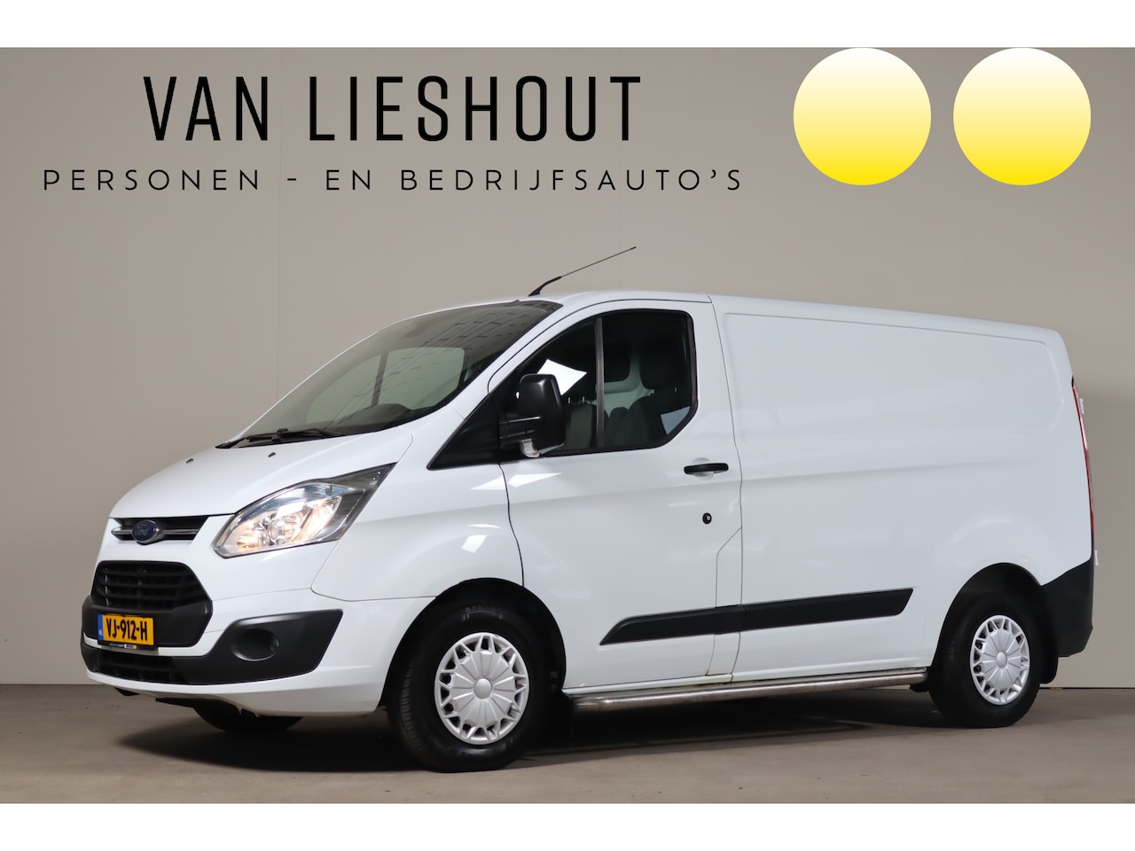 Ford Transit Custom - 270 2.2 TDCI L1H1 Trend Airco I Cruise I Trekhaak - AutoWereld.nl