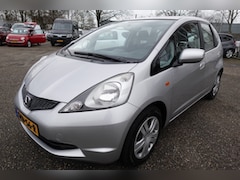 Honda Jazz - 1.2 Cool/ Airco/ Weinig km's/ 1e eigenaar/ Nieuwe APK