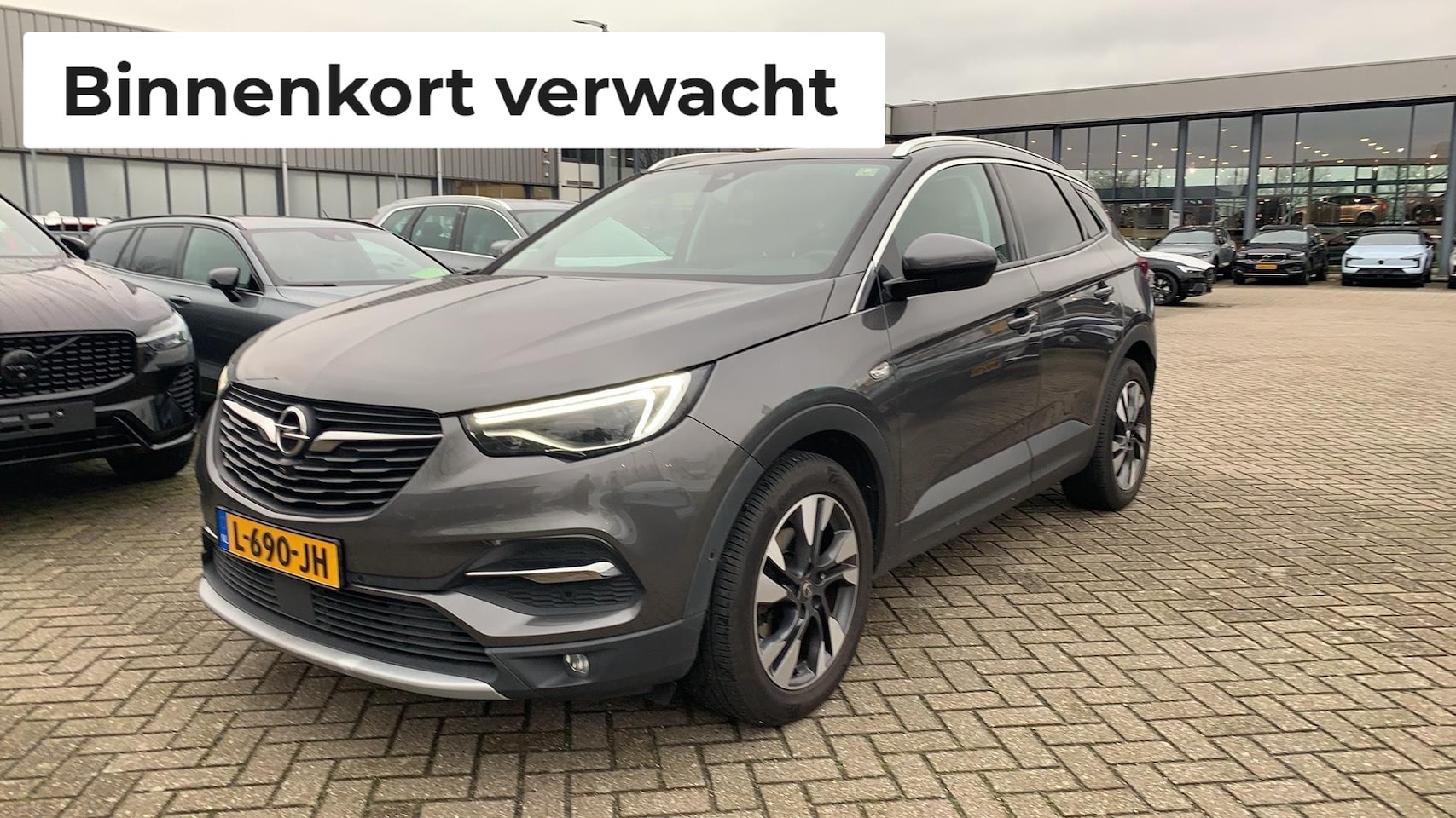 Opel Grandland X - 1.2 Turbo 130pk Automaat Innovation | Lederen bekleding | 18 inch | 71000 km | Camera | Na - AutoWereld.nl