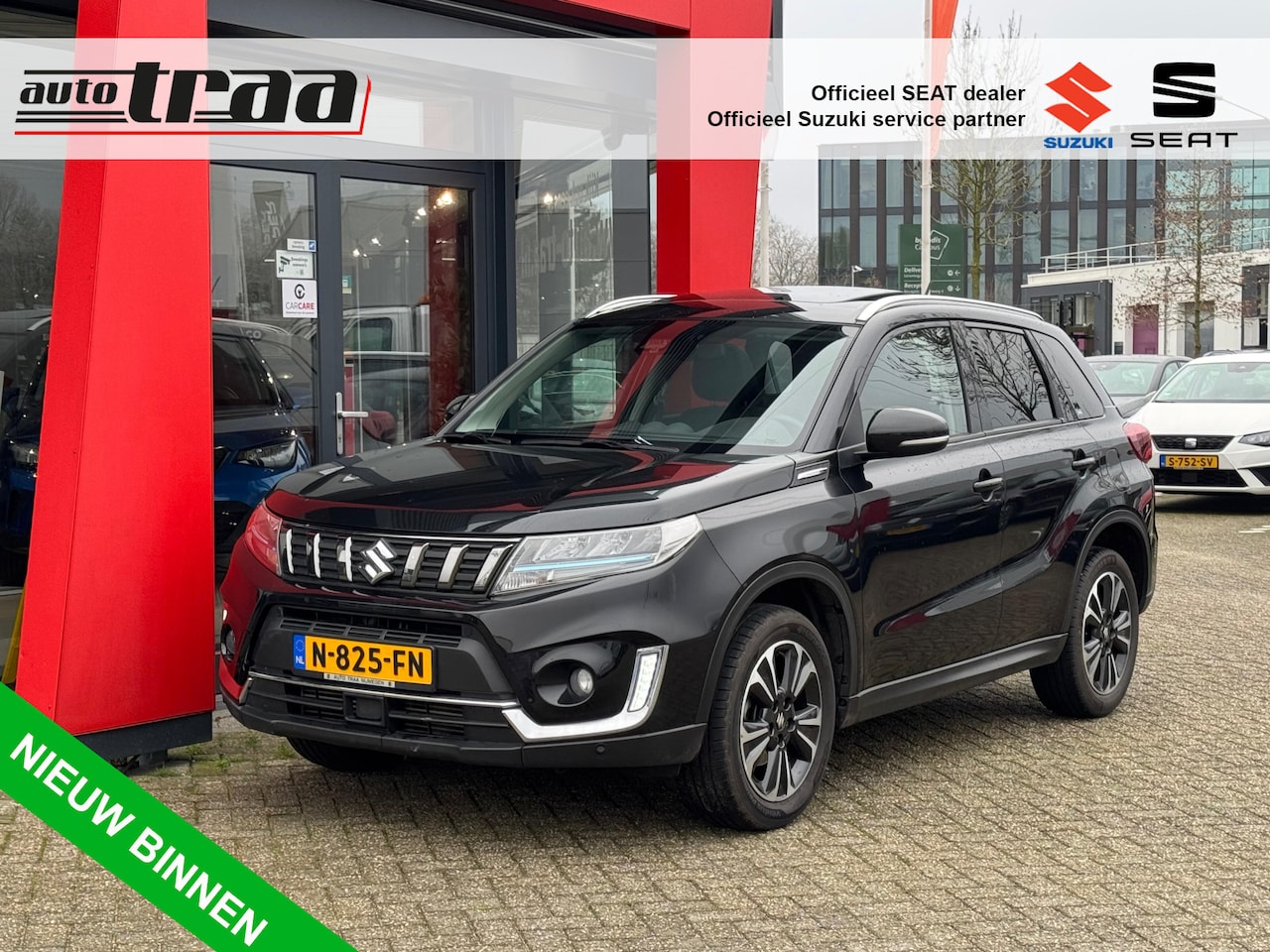 Suzuki Vitara - 1.4 Boosterjet Style Smart Hybrid / AUTOMAAT / PANORAMA DAK / - AutoWereld.nl