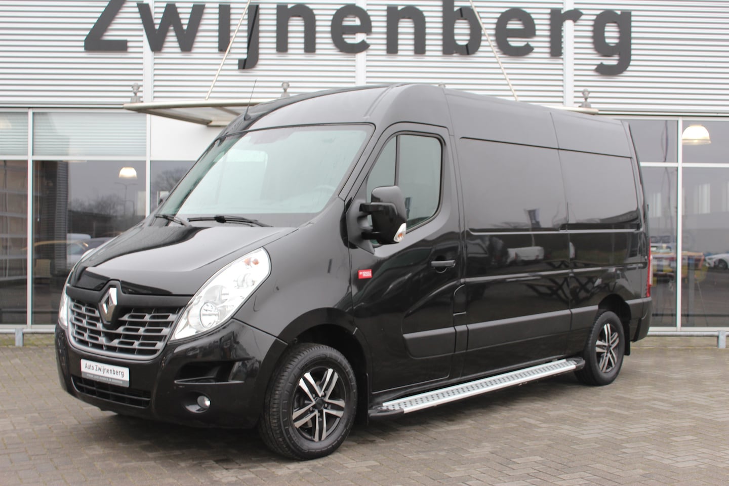 Renault Master - T35 2.3 dCi L2H2 Energy T35 2.3 dCi L2H2 Energy - AutoWereld.nl