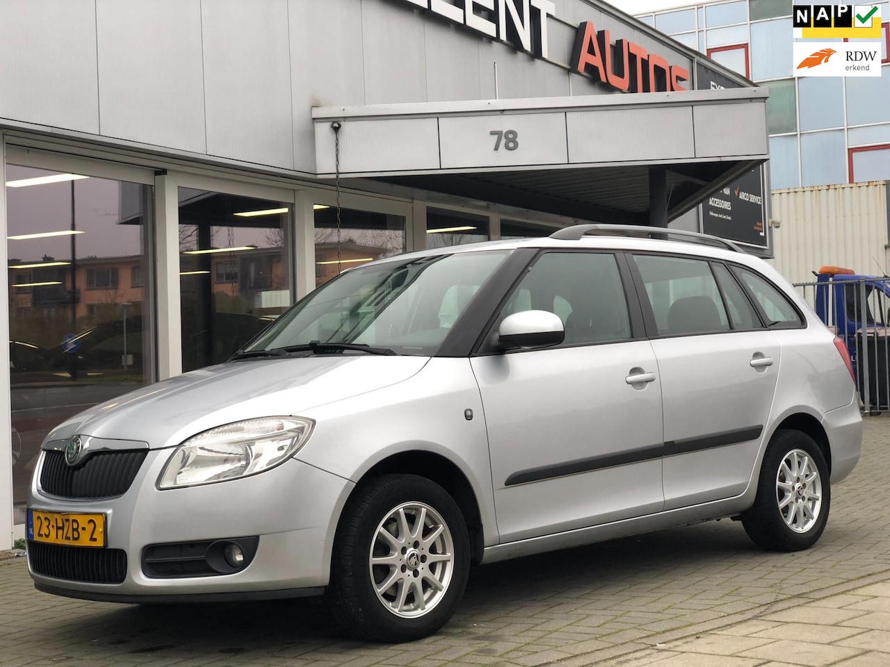 Skoda Fabia Combi - 1.4-16V Ambiente 1.4-16V Ambiente - AutoWereld.nl